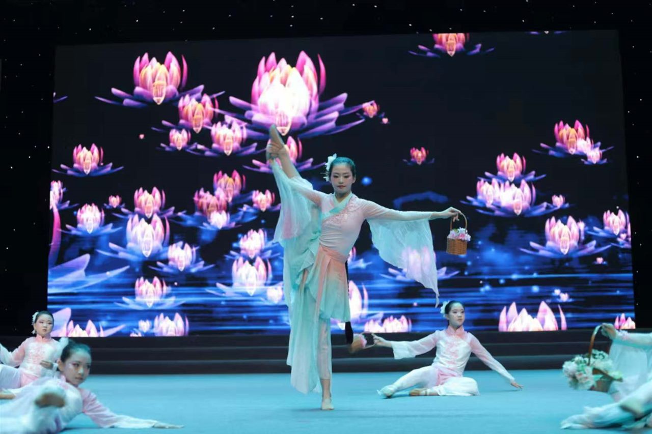 古典舞莲花